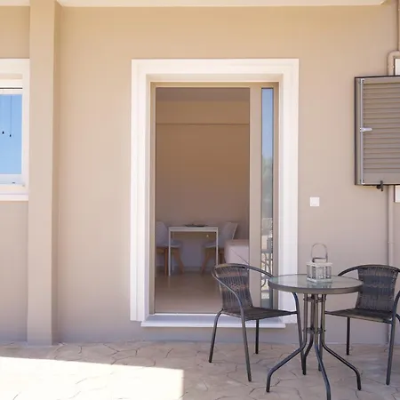 Lägenhet Alexandra's Razáta